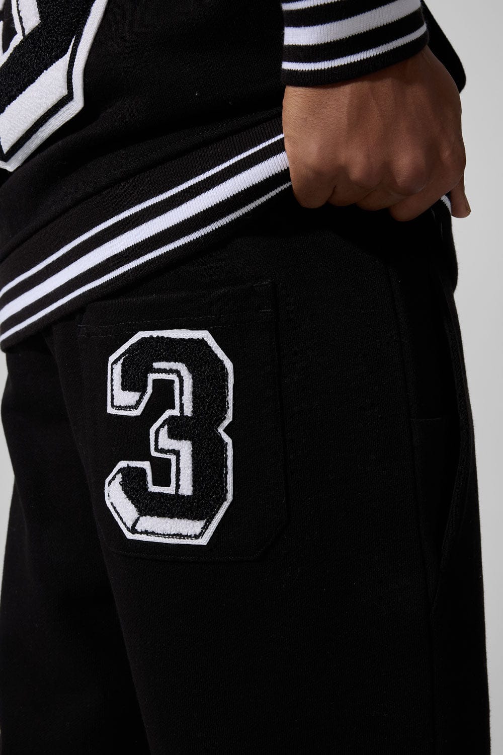 Buffalo Mafia Baggy Sweatpants - Image 20