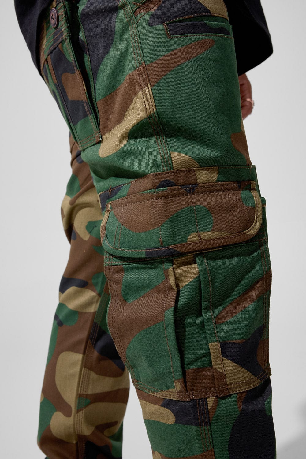 Xavier - OG Camo Cargo Pants (Classic Woodland) - Image 4
